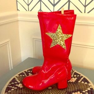 Girls 11/12 Super hero red boots